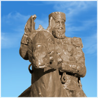 Скульптура - памятник Александру III